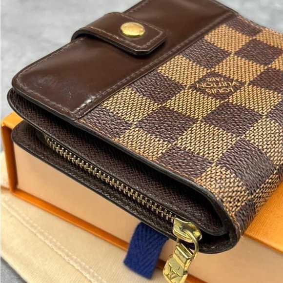 🌵Louis Vuitton Short Wallet Damier Ebene🌵 - Picture 7 of 11